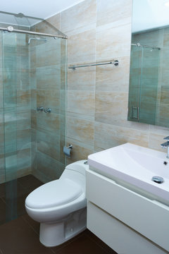 Ba&ntilde;o Lujoso