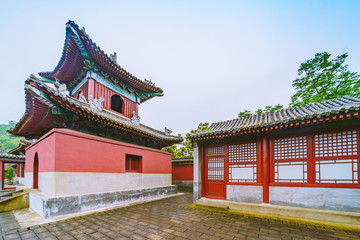 Fototapeta premium Chinese Asian ancient architecture