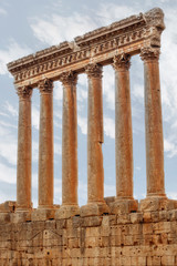 Obraz premium Six columns of Baalbek in Beqaa Valley, Lebanon. It is located about 85 km northeast of Beirut and about 75 km north of Damascus. It has led to its designation as a UNESCO World Heritage Site in 1984.