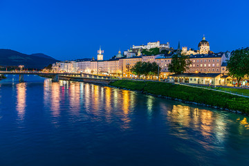 Fototapeta na wymiar Historic centre of Salzburg