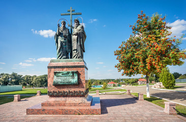 Fototapeta na wymiar Кирилл и Мефодий Sculpture of Cyril and Methodius