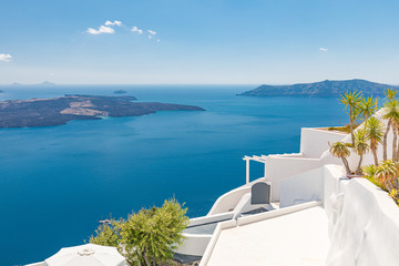 Naklejka premium Wonderful scenery of white architecture and blue sea view of Santorini island. Picturesque spring sunrise on the famous Greek resort Thira, Greece, Europe. Traveling concept background.