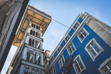 Fototapeta premium Colorfull streets and buildings in Lisbon Portugal.