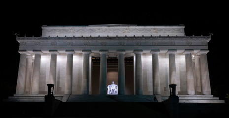 LINCOLN MEMORIAL