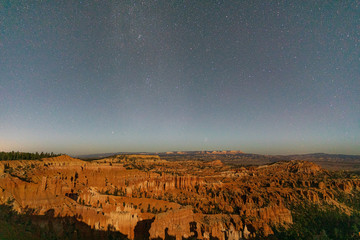 A clear night at Bryce Canyon with millions of stars