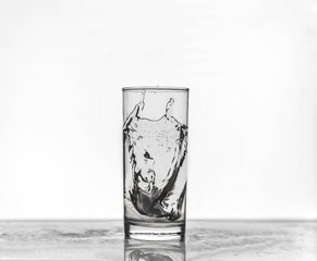 glass of water splashing