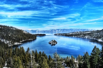 Lake Tahoe is a large freshwater lake in the Sierra Nevada Mountains