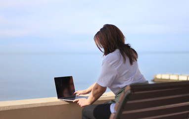 woman with laptop