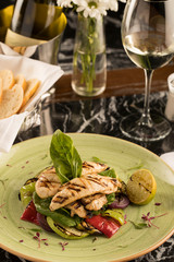 Grilled chicken breast with grilled vegetables with white wine