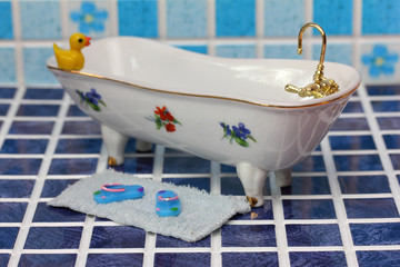 miniature porcelain doll bathroom in Victorian style  with a Mat and Slippers