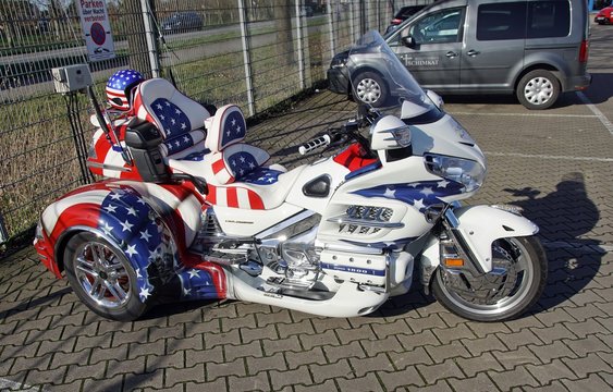 Honda GL 1800 Goldwing Trike 