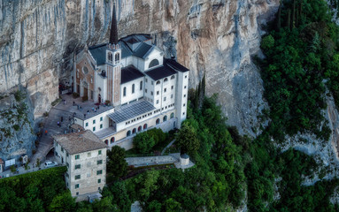 Sanktuarium Madonna della Corona, Monte Baldo