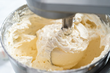 Buttercream frosting