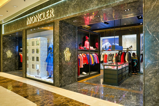 Moncler Images – Browse 160 Stock Photos, Vectors, and Video | Adobe Stock