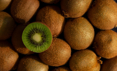 Delicious kiwi group background background