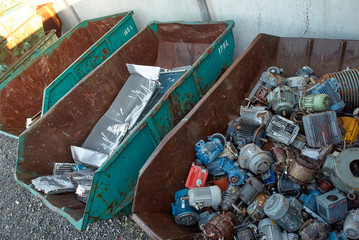 Container