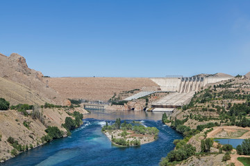 hydroelectric dam