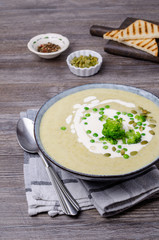 Thick vegetable cream soup with white sauce
