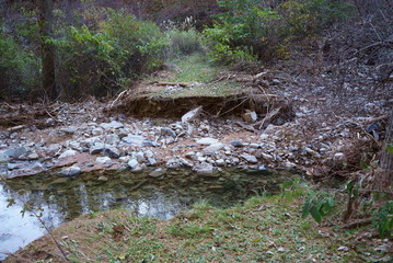 Dam lake rough after typhoon