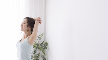 女性　ストレッチ