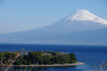 富士山が見える場所　大瀬崎