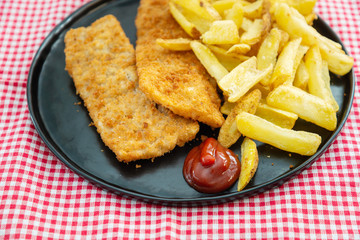 British Traditional fish and chips and tartar sauce