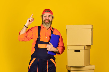 got an idea. moving to new apartment. New Wave of Living. box for tools. Moving concept. Moving...