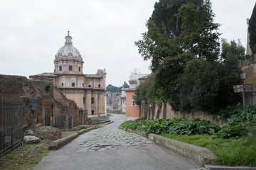 Roma senza turisti e persone