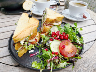 Sandwich with chicken and lettuce