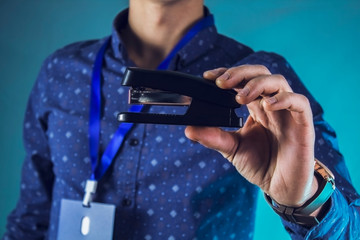 Paper piercing stapler