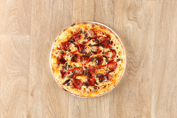 super supreme pizza - meat - Pepperoni pizza