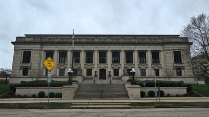 Illinois Supreme Court day facade view from the street