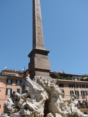 Fototapeta premium Millennium monuments of the architecture of the eternal city that are amazingly preserved to this day.