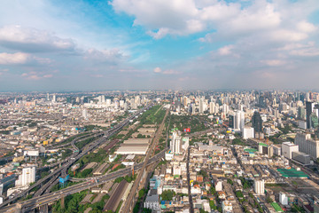 Fototapeta na wymiar Cityscape with expressway and traffic of Bangkok