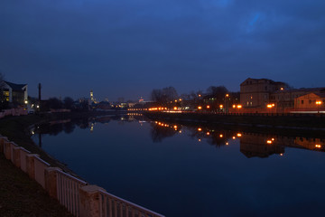 Fototapeta na wymiar night city reflection in the river