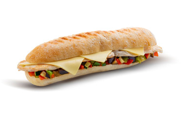 Sándwich de verdura pollo a la plancha y queso sobre fondo blanco. Grilled chicken and cheese...