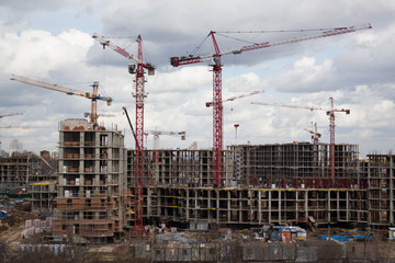 construction of a residential building at an early stage