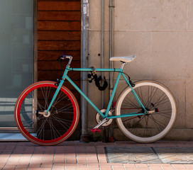 Fototapeta na wymiar bicycle parked near house