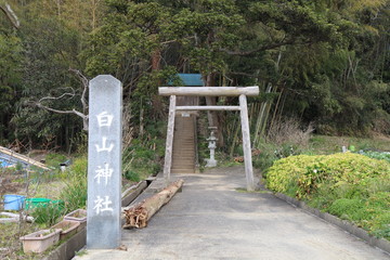 白山神社