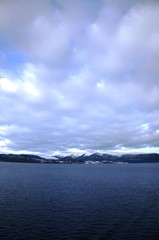 Navigation  de l’Express Côtier Hurtigruten  vers Trondheim (Norvège)