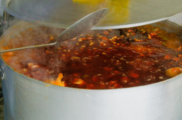 Potaje (Cocido) con garbanzos, carne de cerdo y morcillas en Sanlúcar de Guadiana, España.