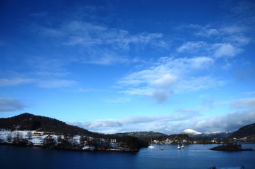 Obraz premium Passage du cercle polaire arctique à bord de l’Express Côtier (Norvège)