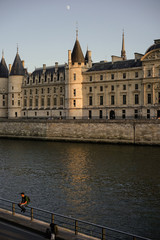 Fototapeta na wymiar End of Day in Paris