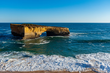 London bridge has fallen down, Australia