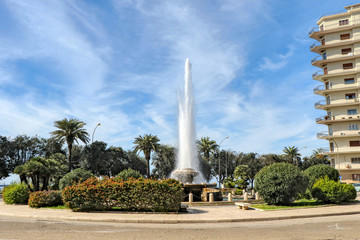 Obraz premium The fountain of the Rosa dei Venti in Ebalia square on the seafront in Taranto, Puglia, Italy