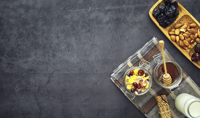 Obraz na płótnie Canvas Healthy breakfast. Muesli from cereals with milk berries.
