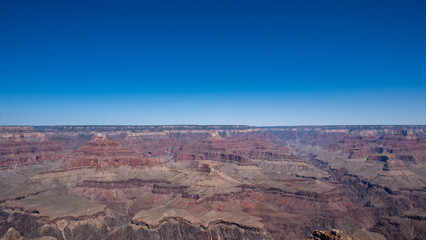 Fototapeta na wymiar view on the grand canyon and red cliffs
