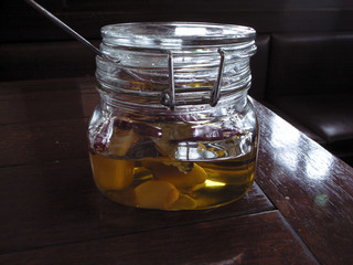 瓶詰めピクルス