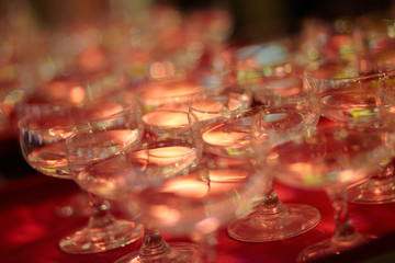 Kieliszki z szampanem