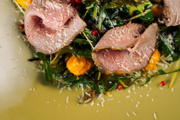 steak with vegetables